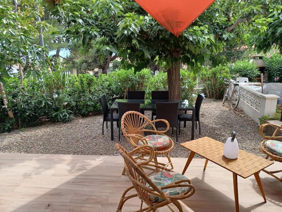 Hébergement de vacances 8 Pers, 4 Ch, Jardin, Clim 200m De La *